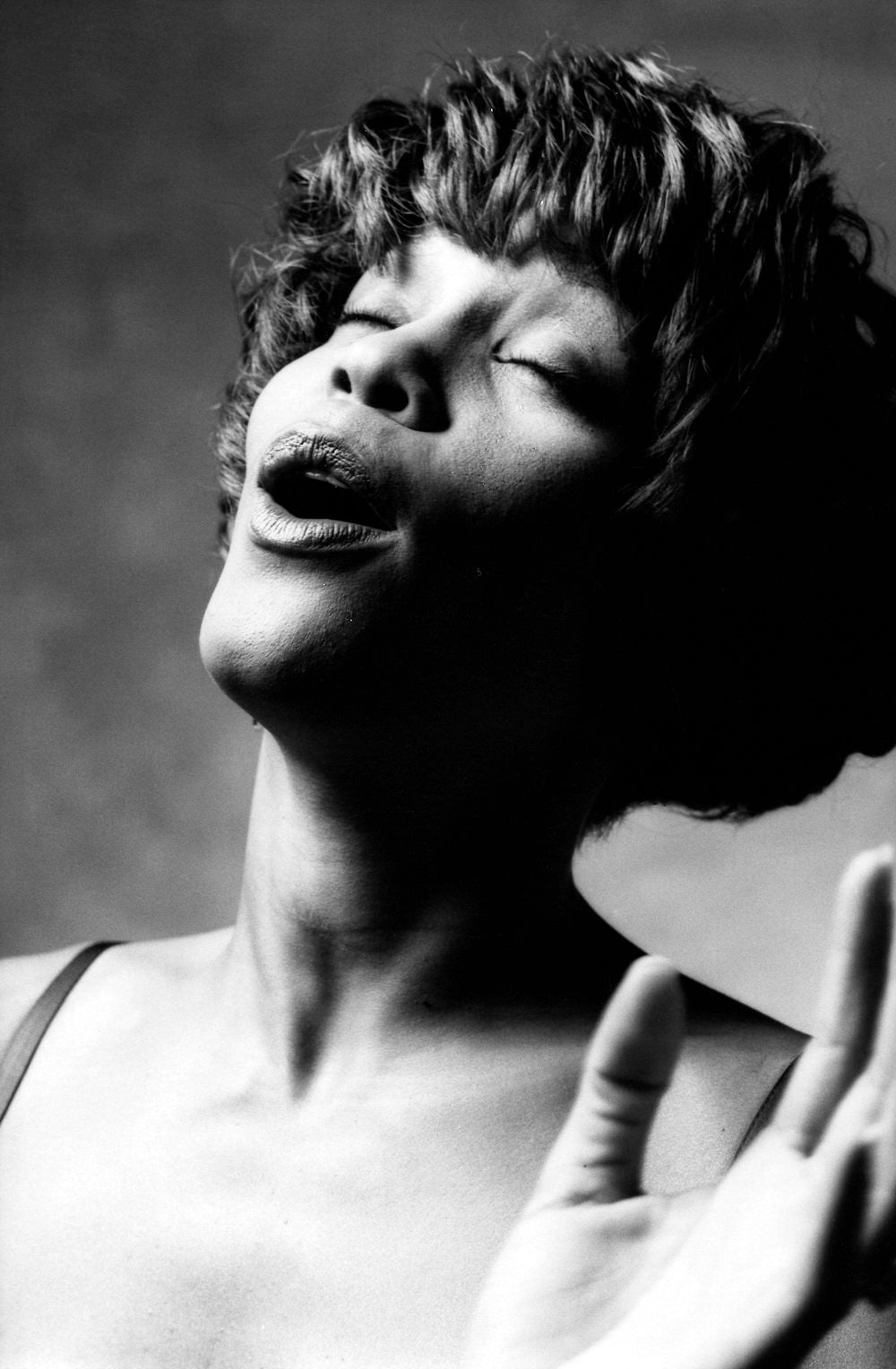 Whitney Houston 8